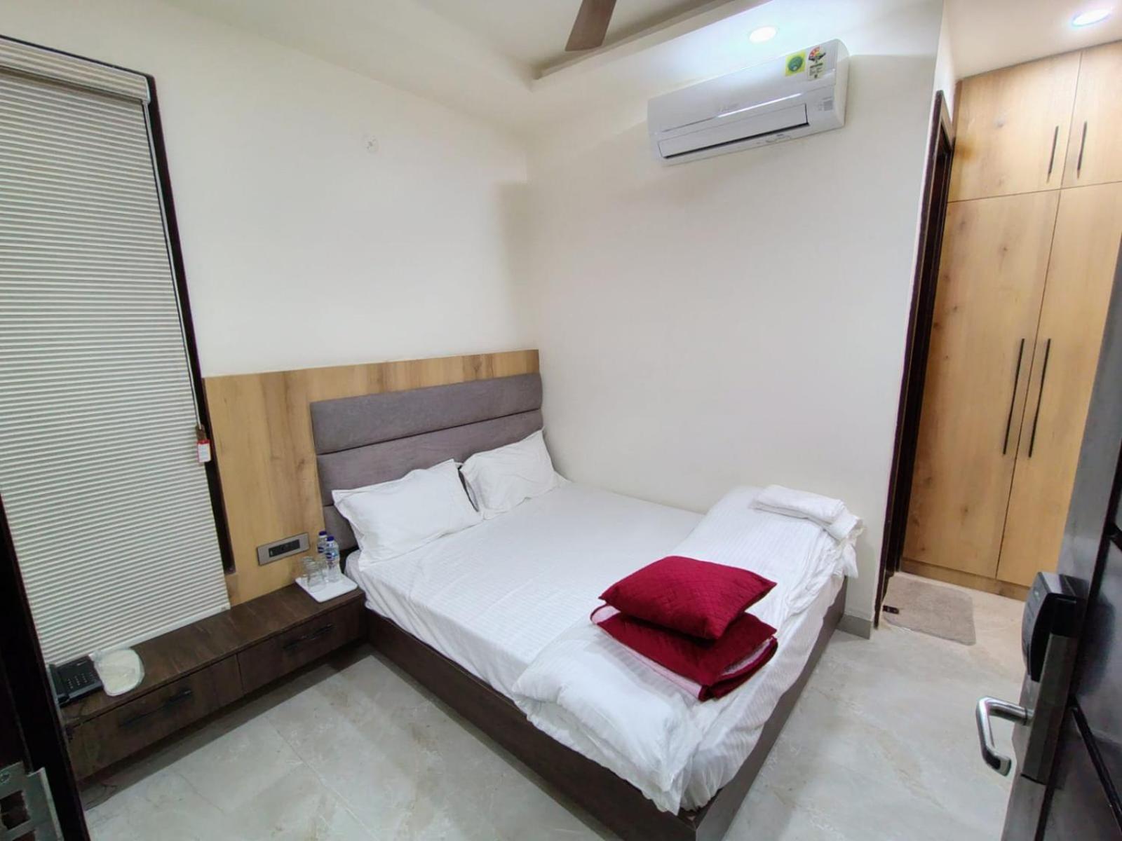 Celebration Guest House Лакнау Екстериор снимка